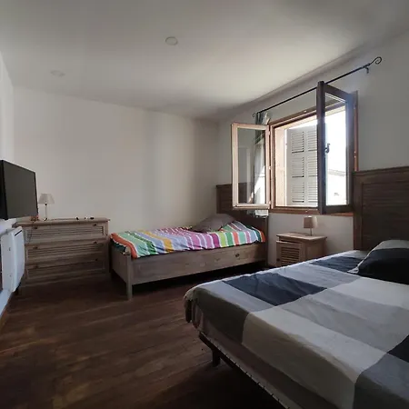 Apartment Equipes 1km *